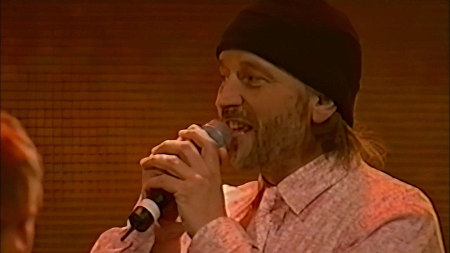 Lars H.U.G. & Kira Skov - Real Magic - Hjælp Krigens Ofre 2003