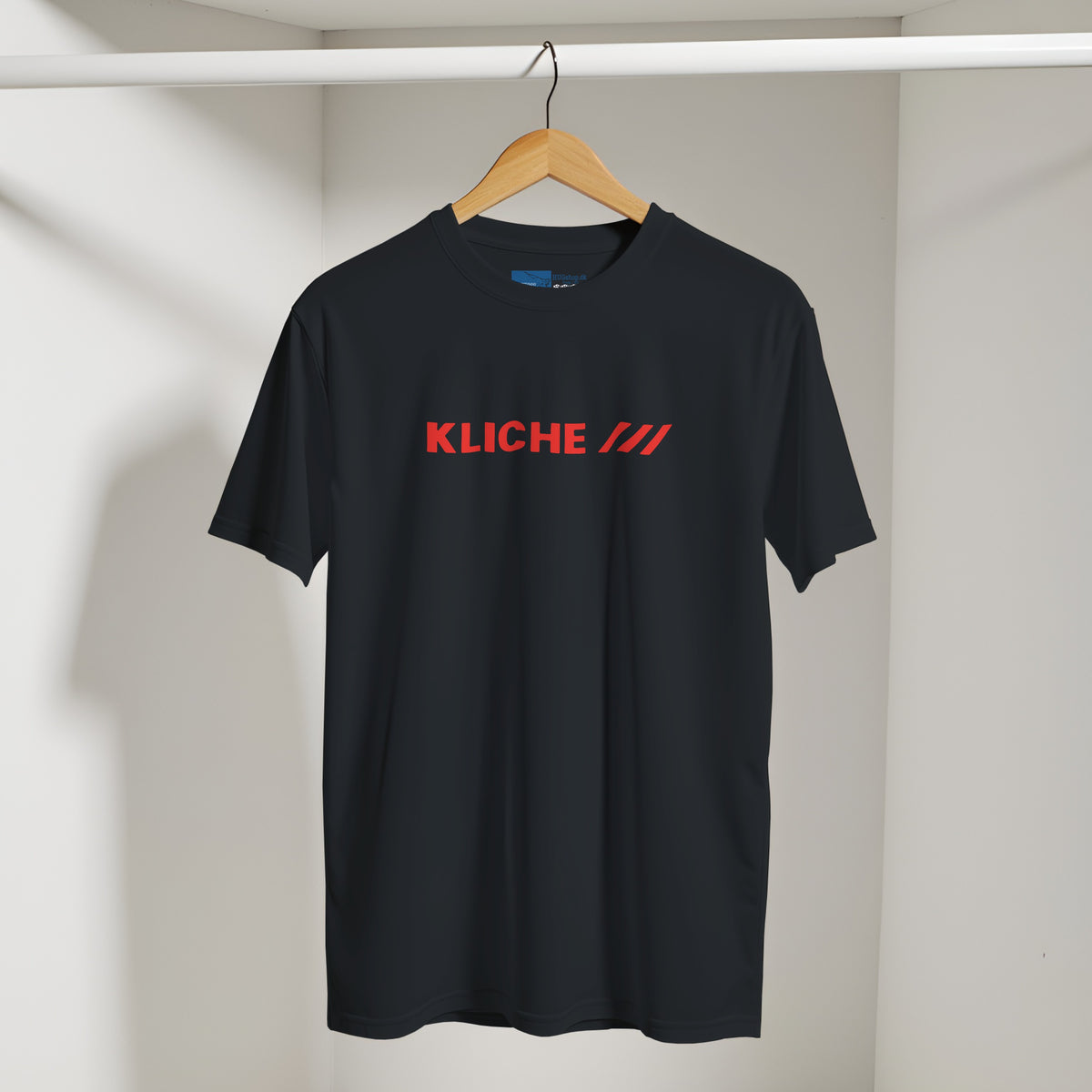Kliché 1980 T-Shirt – Sort / Rød [farve: Sort / Rød]
